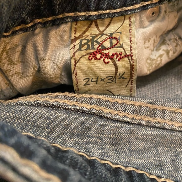 SOLD…LADIES BKE STRETCH STELLA 👖 - Picture 4 of 5